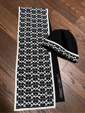 Coach Black & Ivory Logo wool Scarf and Beanie